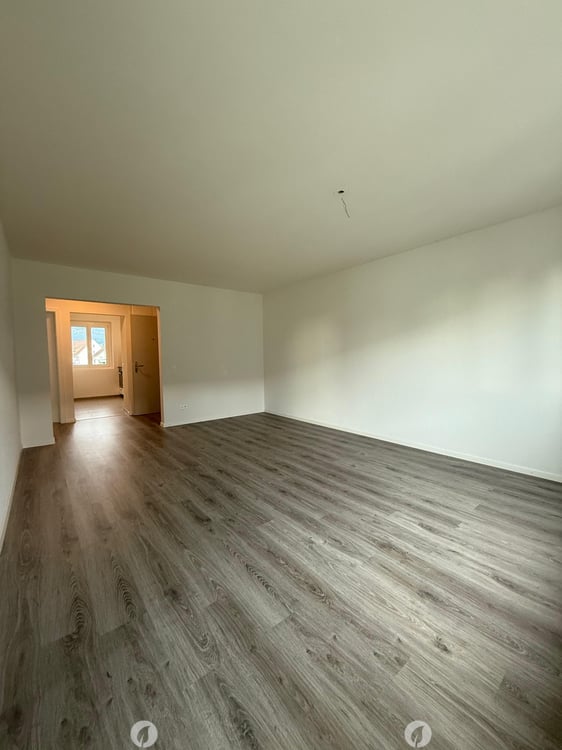 Moderne 3.5-Zimmerwohnung mit Balkon im 2. Stock / Mietzinsaktion 7