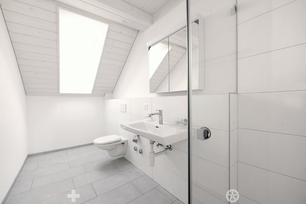 Moderne 3.5-Zimmerwohnung mit Gallerie im 3. Stock / Mietzinsaktion 7