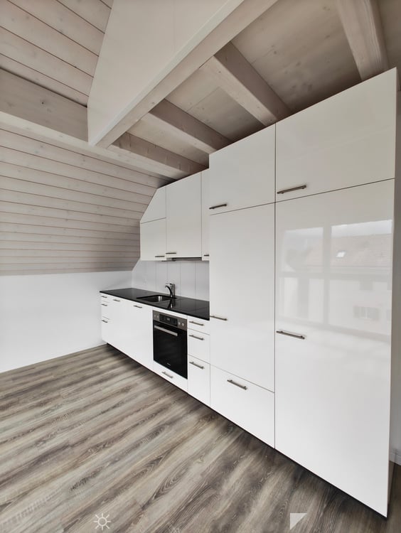 Moderne 3.5-Zimmerwohnung mit Gallerie im 3. Stock / Mietzinsaktion 2