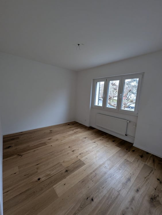 Moderne 3.5-Zimmerwohnung mit Balkon im 2. Stock 4