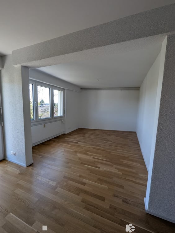 Moderne 2.5-Zimmerwohnung im 1. UG mit Terasse / Mietzinsaktion 3