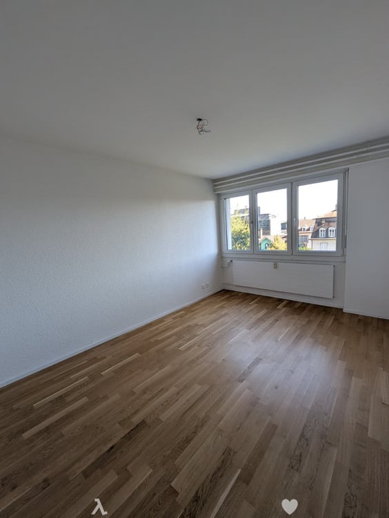 Moderne 2.5-Zimmerwohnung im 1. UG mit Terasse / Mietzinsaktion 4