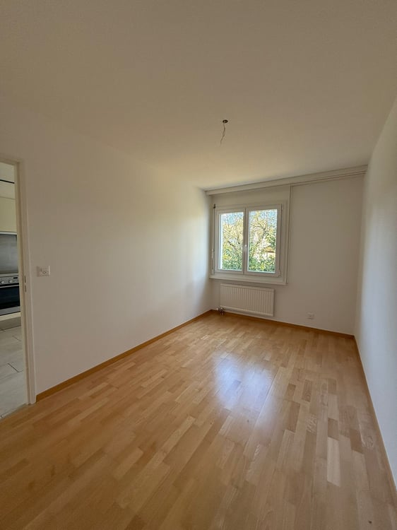 Helle 3.5-Zimmerwohnung im Hochparterre mit Balkon 5
