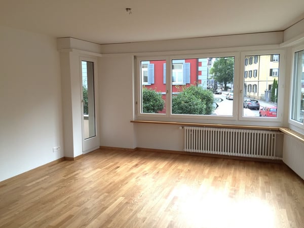 Renovierte 4-Zimmer- Altbauwohnung im Zentrum von Cham 2