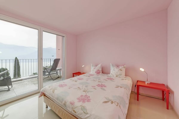 Mehrfamilienhaus (8 Wohneinheiten) mit Panoramablick in Brissago 7