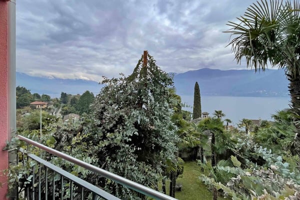 Mehrfamilienhaus (8 Wohneinheiten) mit Panoramablick in Brissago 12