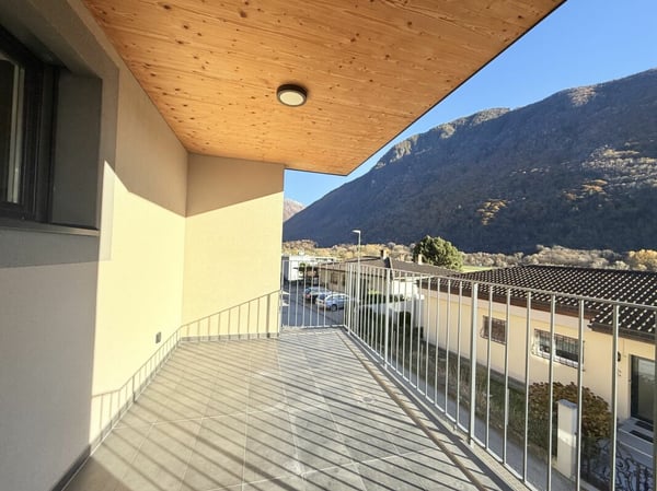 Neue 1.5 Zimmer-Wohnung mit gehobenem Standard in einem Mehrfamilienhaus mit nur 3 Wohneinheiten 3