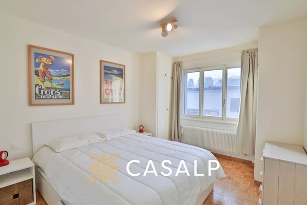 Spacieux attique de 1.5 pièces au centre de Crans 6