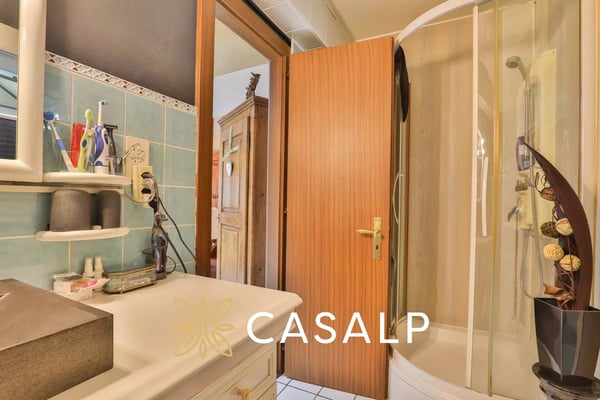 Immeuble mixte à Conthey 9