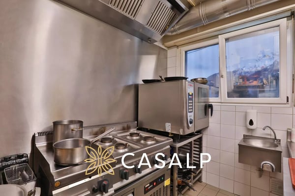 Immeuble mixte à Conthey 3