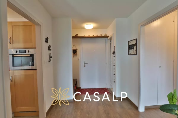 Bel appartement de 2.5 pièces plein Sud à Montana 11