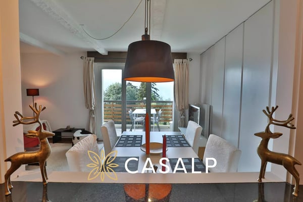 Bel appartement de 2.5 pièces plein Sud à Montana 1