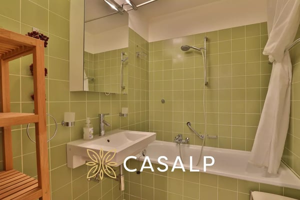 Bel appartement de 2.5 pièces plein Sud à Montana 8