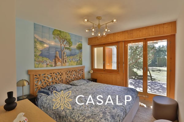 Magnifique chalet avec jardin arboré à Crans 8