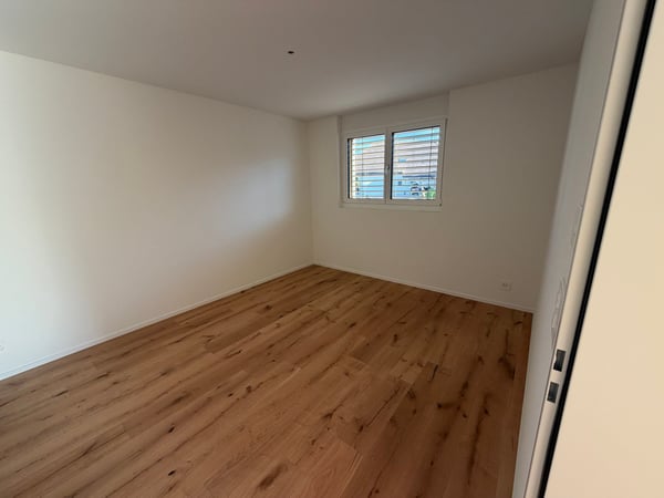 Erstbezug im Eigentumsstandard – 4.5 Zimmer mit 14 m² Balkon 16