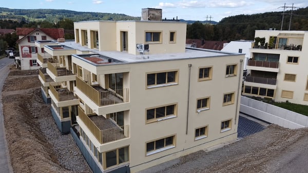 Erstbezug im Eigentumsstandard – 4.5 Zimmer mit 14 m² Balkon 18