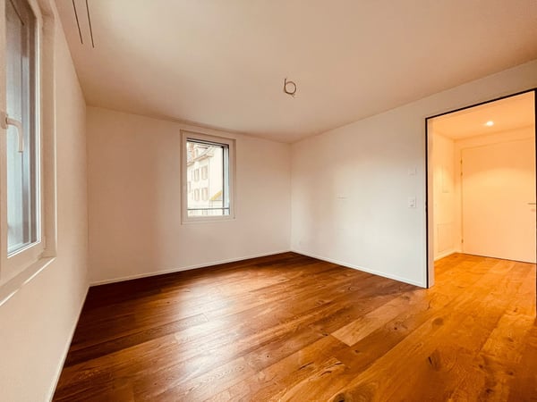 Grosszügige und zentrale 1.5-Zimmerwohnung in Baden 5