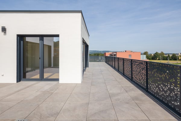 Moderne, grosszügige und helle Attikawohnung 2