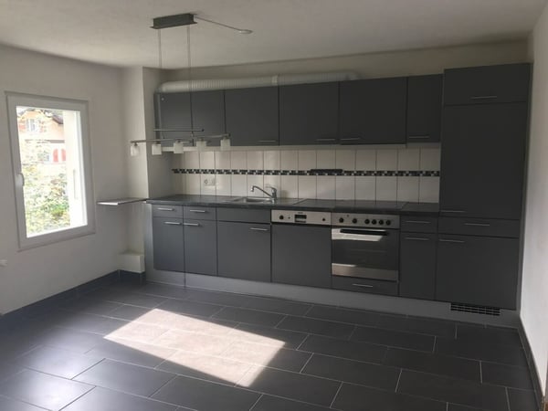 Belle opportunité pour investisseur centre de Fully 13
