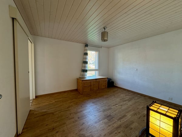 Spacieux appartement 1.5 pièces à Vouvry avec garage box 9