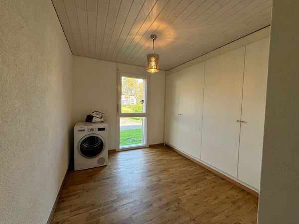 Spacieux appartement 1.5 pièces à Vouvry avec garage box 7