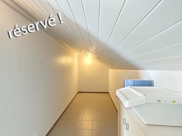 En exclusivité - Appartement lumineux en attique avec vue lac 11