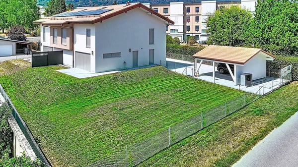 Villa jumelle de 7 pièces avec jardin 12