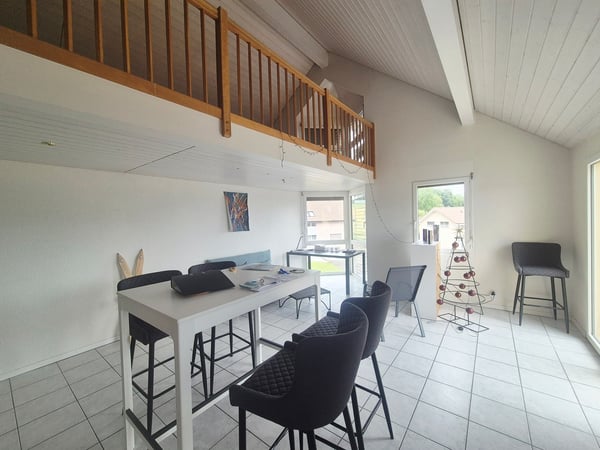 CHÂBLES / 2,5 pièces + mezzanine avec vue sur le lac 6