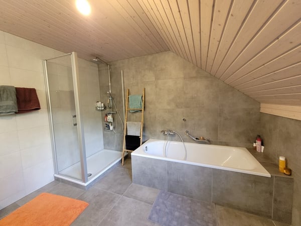 PONT-LA-VILLE / Maison jumelée dans un quartier calme 7