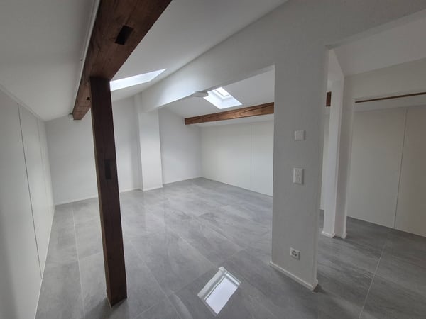 LOFT de 68 m2 + 40 m2 de rangement 4