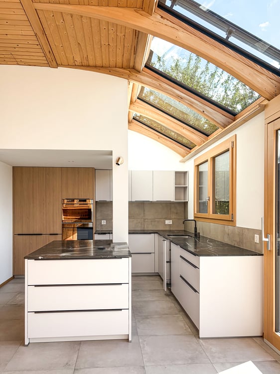 BULLE -- VILLA CONTIGUË RÉNOVÉE DE 6,5 PIÈCES AVEC JARDIN 4