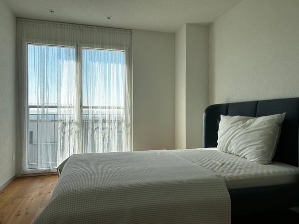 Moderne und stillvoll möblierte Zimmer zu vermieten