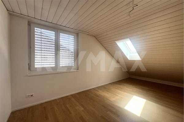 Modernes Reihen-Eckhaus in neuwertigem Zustand 10