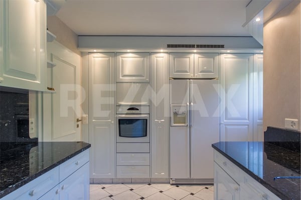 Aufgeweckte Villa mit idyllischem Garten (Bankengeprüft) 5