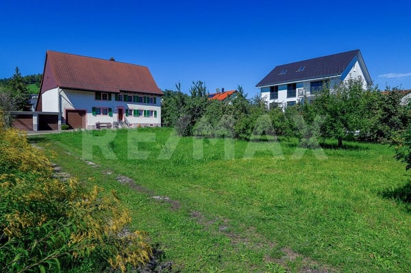 Attraktives Baugrundstück in zentraler Dorflage  Schulen, Freizeit, Natur & Stadtanbindung inkl. 6