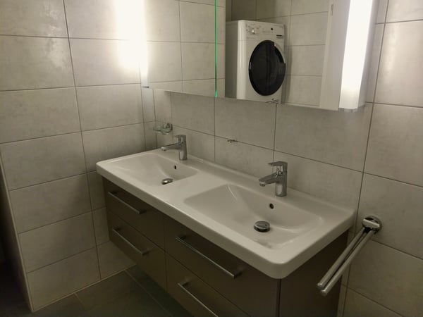 Immeuble résidentiel moderne de 6 logements au coeur du village 8