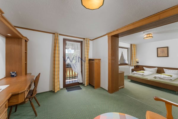 Hotel an idyllischer Lage 9
