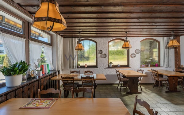 Hotel an idyllischer Lage 11