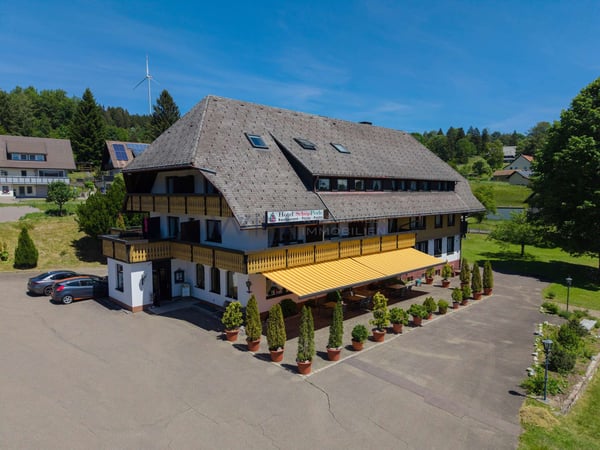 Hotel an idyllischer Lage 6