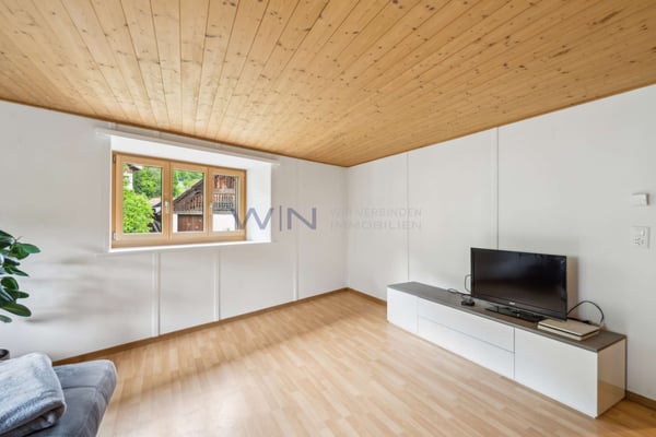 Traumhafte 4.5-Zimmer-Wohnung in Filisur 7
