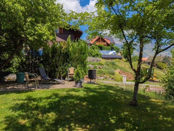 Dachwohnung an Vorzugslage -naturnah und sonnig gelegen 3