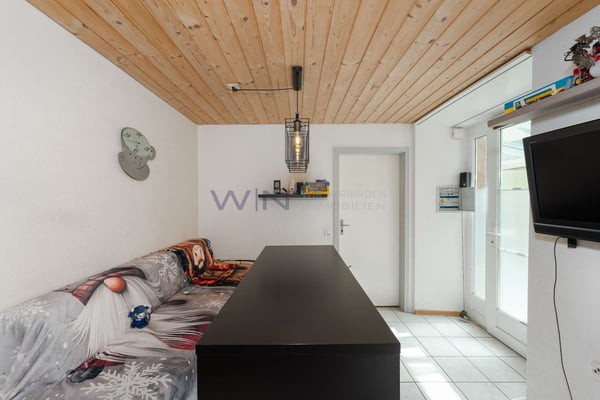 Autowerkstatt mit 2.5 Zimmer - Wohnung 4