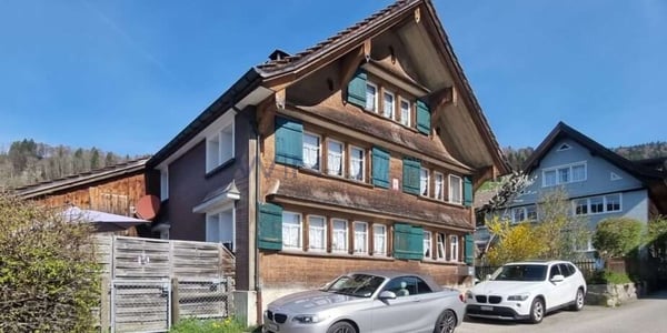 Historisches 5.5 Zimmer-Liebhaberobjekt 1