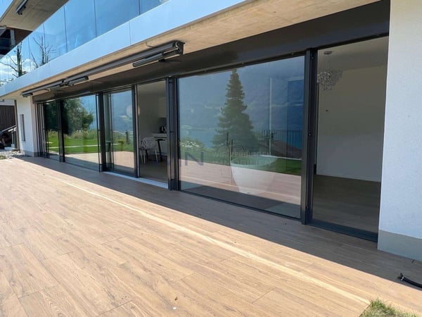 High-End Ausbau mit unverbaubarer Top-Seesicht 2
