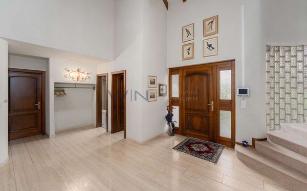 Wo Visionen wachsen - Villa mit Bau-Reserve 4