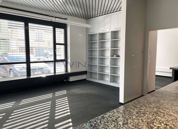 Exklusiv ausgestattetes Büro - an Vorzugslage 3