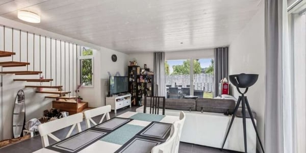 Helles und modernes 3 1/2 Zimmer Haus 7