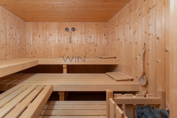 Luxuriöses Chalet im Berg-Design 9