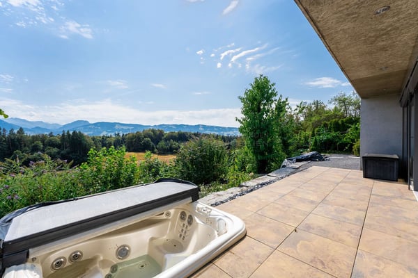 Exklusive Panorama-Villa: Ruhe & Familienglück 8
