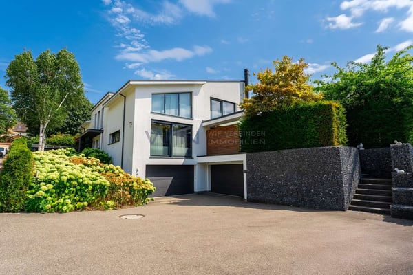 Exklusive Panorama-Villa: Ruhe & Familienglück 9